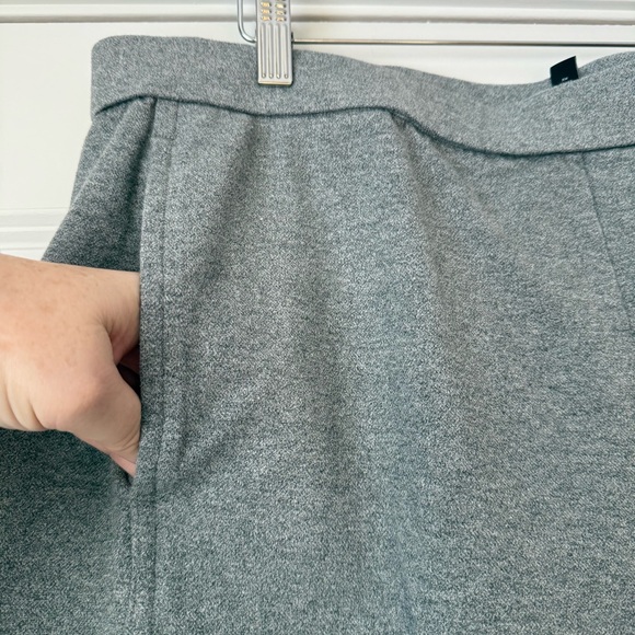 Eileen Fisher Cropped Gray Dress Pants, XL - Picture 5 of 12